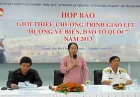 Họp báo giới thiệu Chương trình nghệ thuật “Hướng về biển, đảo Tổ quốc”