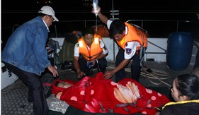 BTL Vùng Cảnh sát biển 4 cứu nạn ngư dân tại đảo Thổ Châu