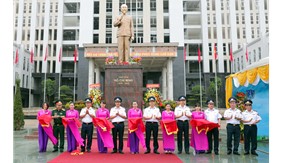 Khánh thành tượng đài Chủ tịch Hồ Chí Minh tại trụ sở Cơ quan Bộ Tư lệnh Cảnh sát biển