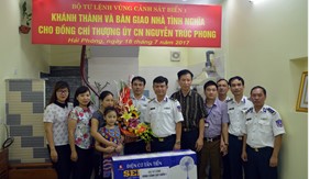 BTL Vùng Cảnh sát biển 1 bàn giao Nhà tình nghĩa