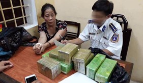 Phòng PCTP ma túy Cảnh sát biển phối hợp bắt giữ đối tượng vận chuyển 15 bánh heroin