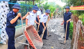 Cụm Trinh sát số 2 tham gia xây dựng nông thôn mới tại Phước Khánh -  Nhơn Trạch - Đồng Nai