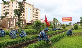 Tuổi trẻ các đơn vị tổ chức nhiều hoạt động thiết thực chào mừng 20 năm Ngày truyền thống Lực lượng Cảnh sát biển