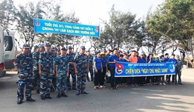 Đoàn viên, thanh niên BTL Vùng Cảnh sát biển 3 thực hiện “Ngày Chủ nhật xanh”