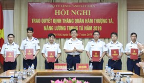 Bộ Tư lệnh Cảnh sát biển trao quyết định thăng quân hàm Thượng tá, nâng lương Trung tá năm 2019