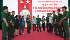 Cán bộ Đoàn Thanh niên Cảnh sát biển tham gia tập huấn kỹ năng, nghiệp vụ tuyên truyền, phổ biến, giáo dục pháp luật