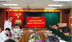 Đoàn công tác Học viện Kỹ thuật quân sự tham quan và làm việc với Cục Kỹ thuật Cảnh sát biển