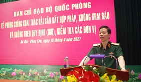 Ban chỉ đạo Bộ Quốc phòng kiểm tra việc chống khai thác hải sản bất hợp pháp