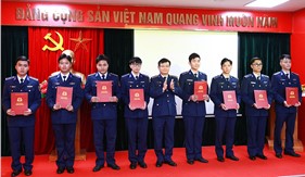 Trao quyết định điều động, bổ nhiệm học viên tốt nghiệp ra trường năm 2022