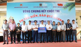 Xây đắp tình yêu biển, đảo quê hương cho thế hệ trẻ