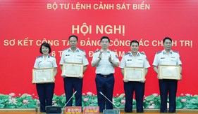 Cảnh sát biển sơ kết công tác đảng, công tác chính trị 6 tháng đầu năm 2023