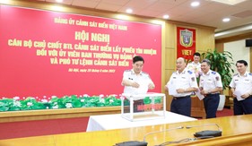 Lấy phiếu tín nhiệm đối với Ủy viên Ban Thường vụ Đảng ủy và Phó Tư lệnh Cảnh sát biển