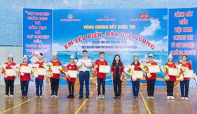 Chung kết Cuộc thi "Em yêu biển, đảo quê hương" tại thành phố Trà Vinh