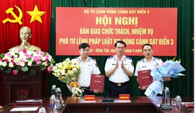 Bàn giao chức trách, nhiệm vụ Phó Tư lệnh Pháp luật Vùng Cảnh sát biển 3