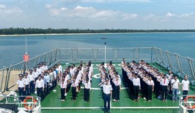 Hải đoàn 21 đẩy mạnh tuyên truyền về biển, đảo cho giao viên, học sinh các trường trên địa bàn đóng quân