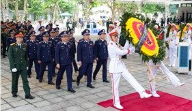 Đảng ủy, Bộ Tư lệnh Cảnh sát biển Việt Nam viếng Tổng Bí thư Nguyễn Phú Trọng