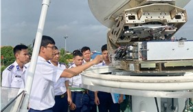 Bộ Tư lệnh Vùng Cảnh sát biển 1 huấn luyện khai thác chuyên sâu hệ thống VSAT và quang điện tử