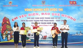 Hải đoàn 32 tổ chức Cuộc thi “Em yêu biển, đảo quê hương” tại Ninh Thuận