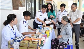 Chương trình công tác dân vận “Cảnh sát biển đồng hành với ngư dân” tại tỉnh Quảng Ngãi