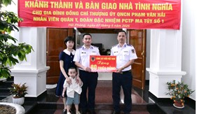 Đoàn Đặc nhiệm PCTP ma túy số 1 bàn giao nhà tình nghĩa