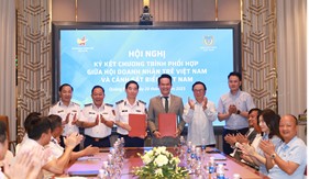 Cảnh sát biển Việt Nam và Hội Doanh nhân trẻ Việt Nam ký kết Chương trình phối hợp