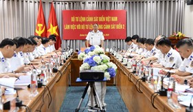 Trung tướng Lê Quang Đạo thăm, kiểm tra Bộ Tư lệnh Vùng Cảnh sát biển 2