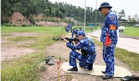 Bộ Tư lệnh Vùng Cảnh sát biển 1 kiểm tra bắn đạn thật năm 2025