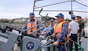 Bộ Tổng Tham mưu kiểm tra công tác phòng không tại Bộ Tư lệnh Vùng Cảnh sát biển 4