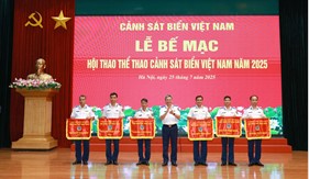 Thúc đẩy phong trào rèn luyện thể thao trong toàn Lực lượng