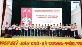 “Ngày Hội ngôn ngữ - Vươn ra biển lớn” tại Trung tâm Đào tạo và bồi dưỡng nghiệp vụ Cảnh sát biển