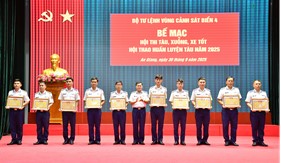 Bộ Tư lệnh Vùng Cảnh sát biển 4 bế mạc Hội thi tàu, xuồng, xe tốt - Hội thao huấn luyện tàu năm 2025