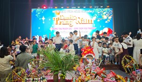 Trung thu muôn sắc - Gom trọn yêu thương