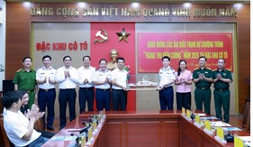 Trung tướng Bùi Quốc Oai đến thăm và chào xã giao lãnh đạo Đặc khu Cô Tô