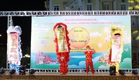 Đêm trăng thu ngập tràn niềm vui