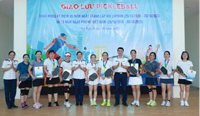 Sôi nổi giải Pickleball chào mừng ngày Phụ nữ Việt Nam 20/10