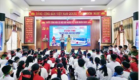 Học sinh phường Cửa Lò sôi nổi tham gia Cuộc thi “Em yêu biển, đảo quê hương”