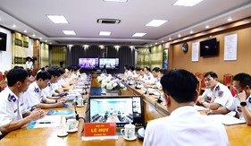 Bộ Tư lệnh Vùng Cảnh sát biển 2 phát động Cuộc thi “Em yêu biển, đảo quê hương” tại thành phố Huế