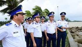 Kiểm tra xây dựng đơn vị vững mạnh toàn diện tại Bộ Tư lệnh Vùng Cảnh sát biển 2