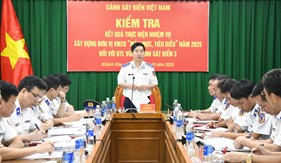 Trung tướng Bùi Quốc Oai kiểm tra tại Bộ Tư lệnh Vùng Cảnh sát biển 3