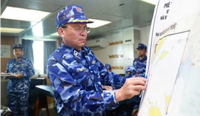 Tư lệnh Cảnh sát biển Việt Nam kiểm tra công tác phòng chống bão số 13 