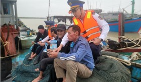 Đẩy mạnh mô hình “Đến tận nhà, ra tận bến”