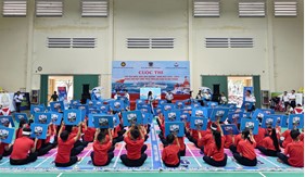 Bộ Tư lệnh Vùng Cảnh sát biển 2 phối hợp tổ chức Cuộc thi “Em yêu biển, đảo quê hương” tại xã Núi Thành, thành phố Đà Nẵng