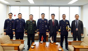 Cảnh sát biển Việt Nam chào xã giao chính quyền địa phương và Vùng 7, Lực lượng Bảo vệ bờ biển Nhật Bản