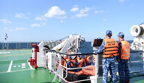 Cảnh sát biển Việt Nam và Lực lượng Bảo vệ bờ biển Nhật Bản phối hợp luyện tập chung trên biển