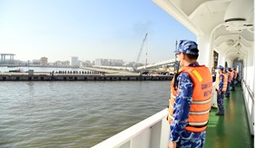 Tàu CSB 8004 cập cảng, kết thúc chuyến công tác tại Nhật Bản