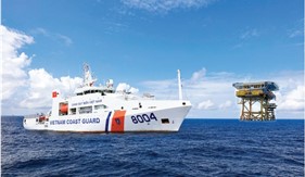 Cảnh sát biển Việt Nam kiên quyết, kiên trì thực hiện hiệu quả quan điểm, phương châm bảo vệ Tổ quốc trong văn kiện Đại hội lần thứ XIII của Đảng