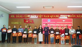 Bộ Tư lệnh Vùng Cảnh sát biển 2 tăng cường đoàn kết quân - dân hướng tới kỷ niệm 81 năm Ngày thành lập QĐND Việt Nam và Lễ Giáng sinh