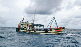 Nâng cao hiệu quả đấu tranh với tội phạm buôn lậu dầu bằng phương thức sử dụng tàu cá cải hoán trên vùng biển Tây Nam