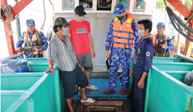 Triển khai quyết liệt các giải pháp đấu tranh phòng chống tội phạm, vi phạm pháp luật trên biển