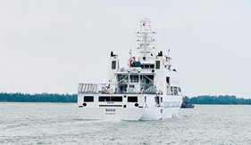 Chuyến tàu mùa xuân từ Bộ Tư lệnh Vùng Cảnh sát biển 2